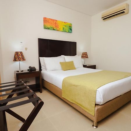 Hotel Millenium Barrancabermeja Buitenkant foto