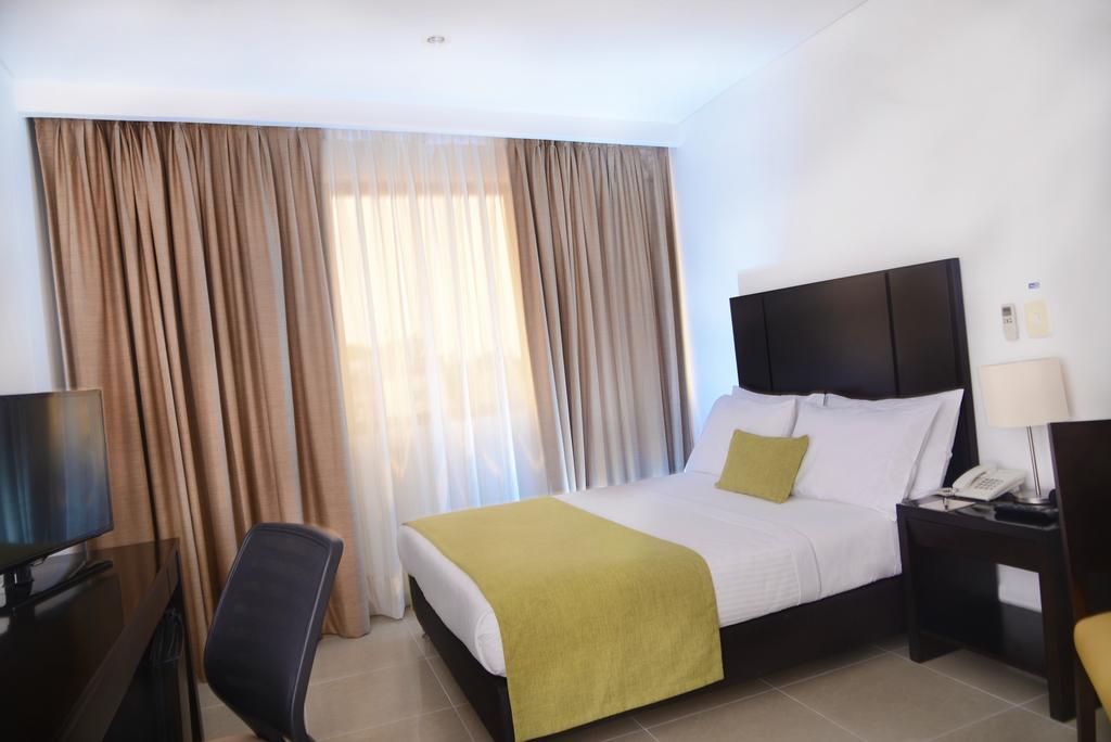 Hotel Millenium Barrancabermeja Buitenkant foto